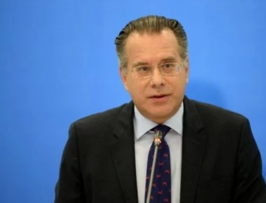 Κουμουτσάκος για διαπραγματεύσεις με Αλβανία: «Δεν θα αποδεχθούμε νέα αρνητικά τετελεσμένα»